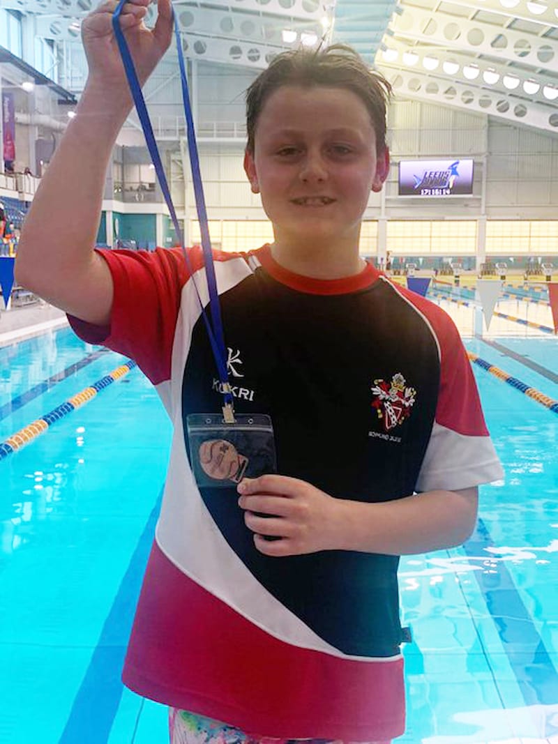 National Championship swimming medal for Thomas Leighton
