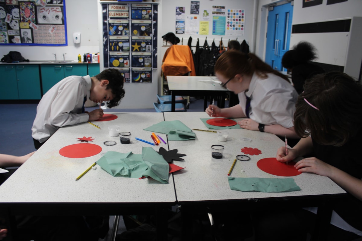 Photographs from the Remembrance Art Workshop | 05/10/2023 ...