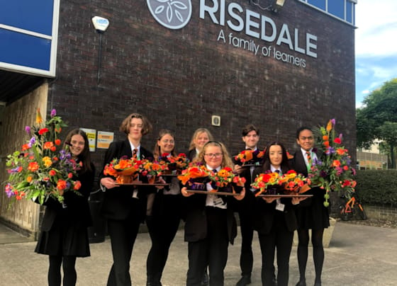 Risedale pupils deliver flowers to local care homes
