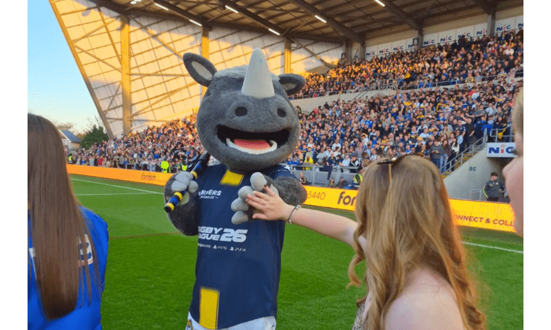 Leeds Rhinos: A Night Under the Lights at Headingley!