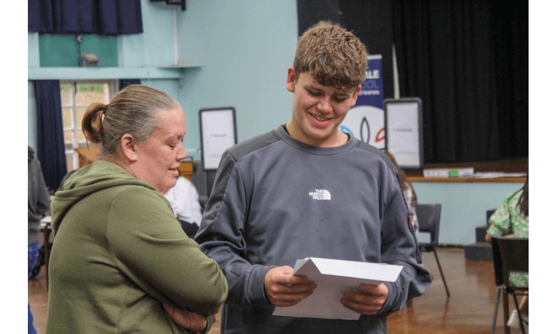GCSE Results Day 2022