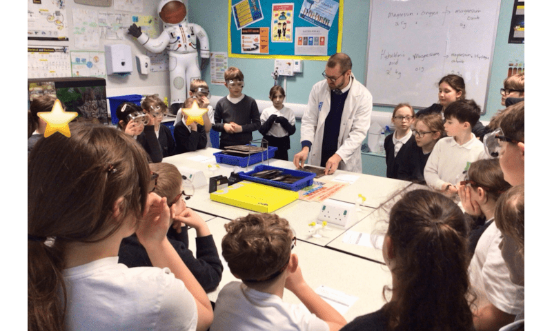 Year 5 Cambrai Primary Science Workshop