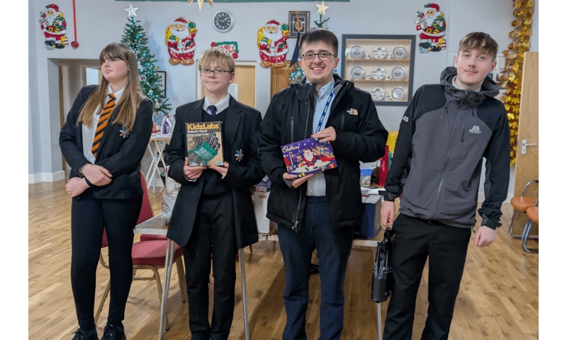 Christmas Giving: Parcels for the Community
